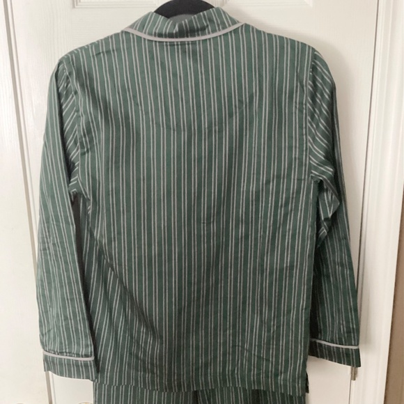 Pottery Barn Teen Harry Potter Slytherin Pajamas Small Green Stripe NWOT - Picture 4 of 16